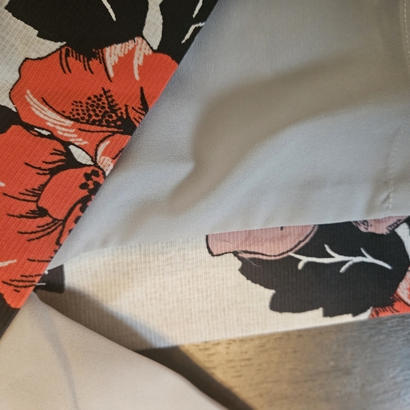 Ann Taylor Floral Pencil Skirt - Multicolor - Picture 3 of 5